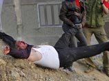 Врачи каирского военного госпиталя подвергали жестоким издевательствам египетских оппозиционеров, пострадавших в ходе стычек в мае 2012 года, утверждает британская газета The Guardian