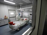 В Китае растет число умерших от нового штамма птичьего гриппа (вирус H7N9) - накануне стало известно еще о двух скончавшихся. К настоящему моменту от этого заболевания умерли 13 человек, заразились инфекцией около 60 человек В Китае растет число умерших от нового штамма птичьего гриппа (вирус H7N9) - накануне стало известно еще о двух скончавшихся. К настоящему моменту от этого заболевания умерли 13 человек, заразились инфекцией около 60 человек