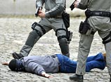 В Бельгии схватили 20 человек, вербовавших боевиков в Сирию. Борец за шариат сдался мирно: "Радуйтесь, сволочи!" В Бельгии схватили 20 человек, вербовавших боевиков в Сирию. Борец за шариат сдался мирно: "Радуйтесь, сволочи!"