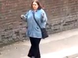 "Давайте сделаем ее знаменитой": Сеть умиляется британке, пританцовывающей в ожидании автобуса (ВИДЕО) "Давайте сделаем ее знаменитой": Сеть умиляется британке, пританцовывающей в ожидании автобуса (ВИДЕО)