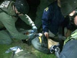 Окровавленный Джохар был обнаружен в катере на заднем дворе одного из домов пригорода Бостона Уотертауна Окровавленный Джохар был обнаружен в катере на заднем дворе одного из домов пригорода Бостона Уотертауна