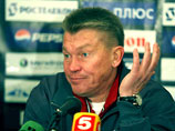 Главный тренер киевского "Динамо" Олег Блохин заявил, что не разделяет идею объединения футбольных клубов Украины и России в единый чемпионат