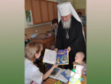 Помощь инвалидам, по словам митрополита Климента, будет развиваться на общецерковном, епархиальном и приходском уровнях