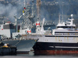 Американский рыболовный траулер врезался в канадский ракетный фрегат Winnipeg, пришвартованный на военно-морской базе Эскималт, в пригороде Виктории, на острове Ванкувер