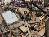 Число жертв обрушения восьмиэтажного здания недалеко от Дакки, столицы Бангладеш, продолжает расти