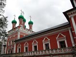Последний царь и экс-премьер Болгарии Симеон II Сакскобургготский в субботу посетит Высоко-Петровский ставропигиальный мужской монастырь в Москве