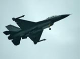 Пара истребителей F-16 королевских ВВС Дании из размещенного на литовской авиабазе Зокняй контингента НАТО по патрулированию неба стран Балтии совершили экстренную посадку в эстонской столице Таллине