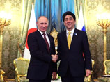 Владимир Путин в понедельник провел переговоры с премьер-министром Японии Синдзо Абэ