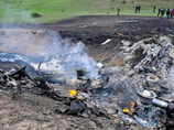 Работающие на месте крушения самолета-топливозаправщика КС-135 ВВС США в Чуйской области Киргизии поисковые группы обнаружили фрагменты тел