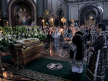 Накануне патриарх Кирилл совершил в храме Христа Спасибеля утреню с чином погребения Плащаницы