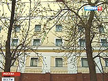 Установлено, что Топалов сумел расковырять ложкой цементный раствор кирпичной кладки одной из стенок вентиляционной шахты в своей камере толщиной в полкирпича Установлено, что Топалов сумел расковырять ложкой цементный раствор кирпичной кладки одной из стенок вентиляционной шахты в своей камере толщиной в полкирпича