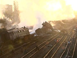 В ночь на четверг при заходе на станцию Белая Калитва произошло возгорание локомотива (тепловоза) грузового поезда, взрыв и сход вагонов с распространением огня по составу