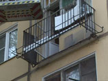 В Петербурге под пенсионеркой рухнул балкон
