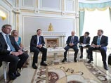 Встреча Владимира Путина с премьер-министром Великобритании Дэвидом Кэмероном, 10 мая 2013 года Встреча Владимира Путина с премьер-министром Великобритании Дэвидом Кэмероном, 10 мая 2013 года