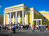 Молодежный театр Алтая будет носить имя Валерия Золотухина