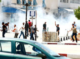Столкновения полицейских с салафитами происходят в Тунисе