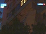 В одной из квартир 12-этажного жилого дома на юге Москвы произошел взрыв. ЧП случилось на улице Нагорная, в доме 7, корпус 5
