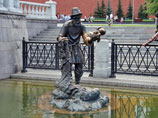 Психически больной житель Кущевской пытался покончить с собой в фонтане в центре Москвы