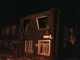 В Иркутске загорелся жилой двухэтажный деревянный дом, пожару был присвоен второй уровень сложности, четверо пострадавших