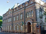 Таджик закидал камнями посольство Бразилии в Москве: "закапывают в землю радиоактивные отходы" Таджик закидал камнями посольство Бразилии в Москве: "закапывают в землю радиоактивные отходы"