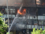 В предолимпийском Сочи пожар в общежитии пришлось тушить с вертолетов (ВИДЕО)