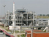 В Краснодарском крае на одной из скважин "Роснефти" "зафонтанировал" газ