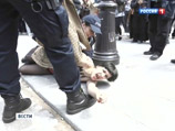Новое происшествие в Соборе Парижской Богоматери: активистка Femen откликнулась на самоубийство публициста