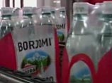 Две фуры с "Боржоми" прошли регистрацию - в московских магазинах скоро начнется торговля знаменитой минералкой