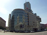 Как сказала "Интерфаксу" пресс-секретарь Пресненского суда Москвы Нина Юркова, аналогичное решение принято по ходатайству следствия и относительно вице-президента Росбанка Тамары Поляницыной, второй фигурантки дела, также отправленной под домашний арест Как сказала "Интерфаксу" пресс-секретарь Пресненского суда Москвы Нина Юркова, аналогичное решение принято по ходатайству следствия и относительно вице-президента Росбанка Тамары Поляницыной, второй фигурантки дела, также отправленной под домашний арест
