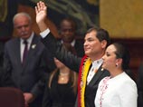В Эквадоре прошла инаугурация президента: главой государства в третий раз стал Рафаэль Корреа, его подномочия продлены до 24 мая 2017 года. Политик выиграл выборы, которые прошли еще в феврале: тогда он набрал 57% голосов