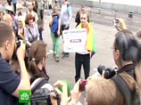 Акция гей-активистов в "гайд-парке" Москвы обернулась дракой с газом