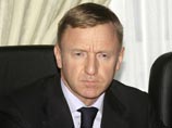 Фортов и Алферов - ранее покинули Общественный совет при Миноборнауки из-за несогласия с политикой министра Дмитрия Ливанова. Тот жестко раскритиковал РАН, обозвав ее "неэффективной, недружелюбной и архаичной системой" Фортов и Алферов - ранее покинули Общественный совет при Миноборнауки из-за несогласия с политикой министра Дмитрия Ливанова. Тот жестко раскритиковал РАН, обозвав ее "неэффективной, недружелюбной и архаичной системой"