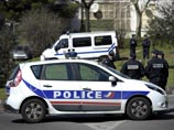 Во Франции арестован подозреваемый в нападении на солдата - искали молившегося бородатого атлета Во Франции арестован подозреваемый в нападении на солдата - искали молившегося бородатого атлета