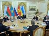 Путин, Лукашенко и Назарбаев пообещали Януковичу дать Украине статус наблюдателя 