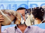 Отец погибшего показал фотографии, на которых видно, что чеченец получил семь пулевых ранений, одно из которых в затылок Отец погибшего показал фотографии, на которых видно, что чеченец получил семь пулевых ранений, одно из которых в затылок