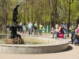 Россияне в следующем году будут отдыхать восемь дней на Новый год и семь - на майские Россияне в следующем году будут отдыхать восемь дней на Новый год и семь - на майские