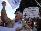 Кипрские юристы торопят: до среды еще можно подавать в суд и требовать возврата замороженных денег