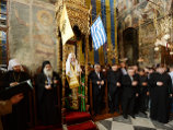 Патриарх Кирилл попросил афонских монахов защитить Русь своими молитвами