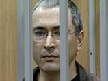Статья в очередной раз подтверждает версию прессы, что Гуриев уехал из-за участия в экспертизе, которая усомнилась в правильности приговора Михаилу Ходорковскому