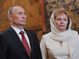 Кстати, напомним, в 2010 году закрытость семейной жизни первых лиц государства даже породила слухи о том, что Людмила Путина ушла в монастырь Кстати, напомним, в 2010 году закрытость семейной жизни первых лиц государства даже породила слухи о том, что Людмила Путина ушла в монастырь
