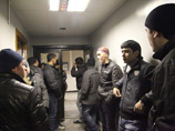 Появление правоохранителей в молельной комнате в столичном районе Печатники закончилось массовыми задержаниями