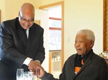 Нельсон Мандела снова госпитализирован. Состояние "тяжелое, но стабильное"
