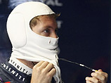 Немецкий пилот "Ред Булл" Себастьян Феттель выиграл поул-позишн по итогам квалификации Гран-при Канады в рамках седьмого этапа чемпионата мира по автогонкам в классе машин "Формула-1", показав время минута и 25,45 секунды