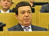 Депутаты Госдумы стоя слушали гимн "Избранникам России" в исполнении Кобзона Депутаты Госдумы стоя слушали гимн "Избранникам России" в исполнении Кобзона