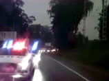 Как настаивали правоохранители, 24 мая Коровин на своем автомобиле нарушил ПДД, не уступив дорогу автомобилю со спецсигналом, "выполнявшему неотложное служебное задание по сопровождению в колонне охраняемого лица"