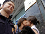 Государственная Дума приняла "антигейский закон", запрещающий пропаганду нетрадиционных сексуальных отношений среди несовершеннолетних