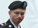 Художник и активист Wikileaks выпустит книгу комиксов о суде над Брэдли Мэннингом Художник и активист Wikileaks выпустит книгу комиксов о суде над Брэдли Мэннингом