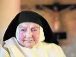В испанском католическом монастыре Буэнафуэнте дель Систал, расположенном в центре страны, в возрасте 105 лет скончалась сестра Тересита - монахиня, прожившая в обители 86 лет