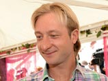 Врачи разрешили Евгению Плющенко выполнять прыжки на льду Врачи разрешили Евгению Плющенко выполнять прыжки на льду
