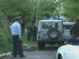 В Беслане (Северная Осетия) неизвестные открыли огонь из проезжавшего автомобиля "ВАЗ 2109" по людям, которые собрались у дома застреленного накануне местного жителя Алана Торчинова